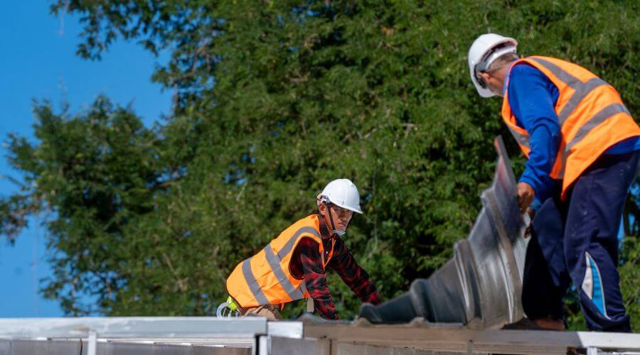 Expert top industrial roofings services in Cascade, WI